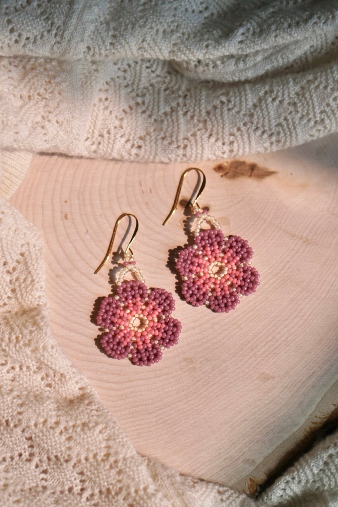 Mauve maiden flowers