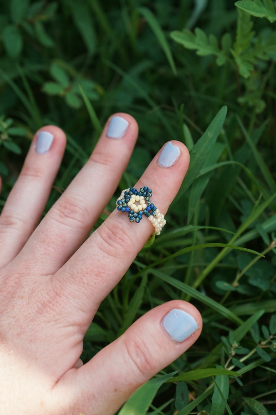 Mother Earth cinque ring (8)