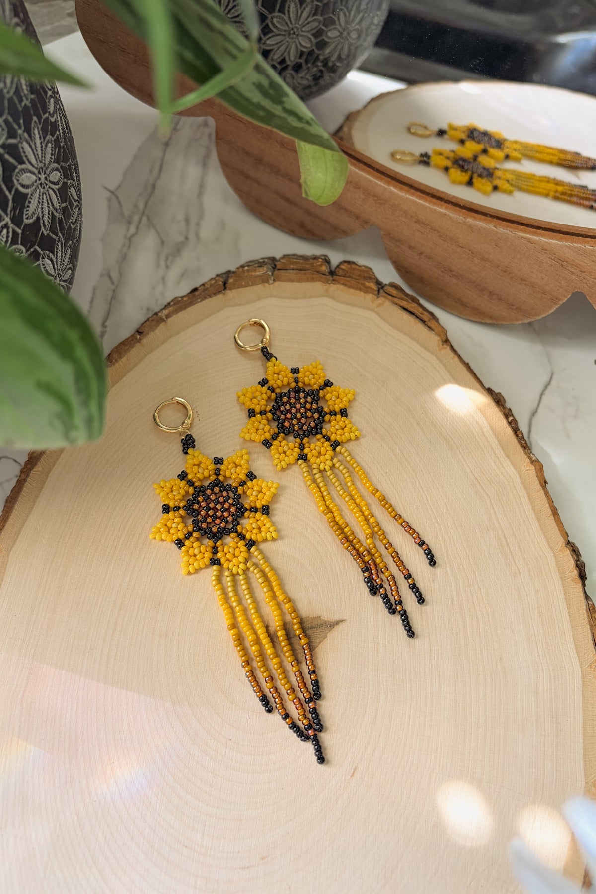 Sunflower fringe