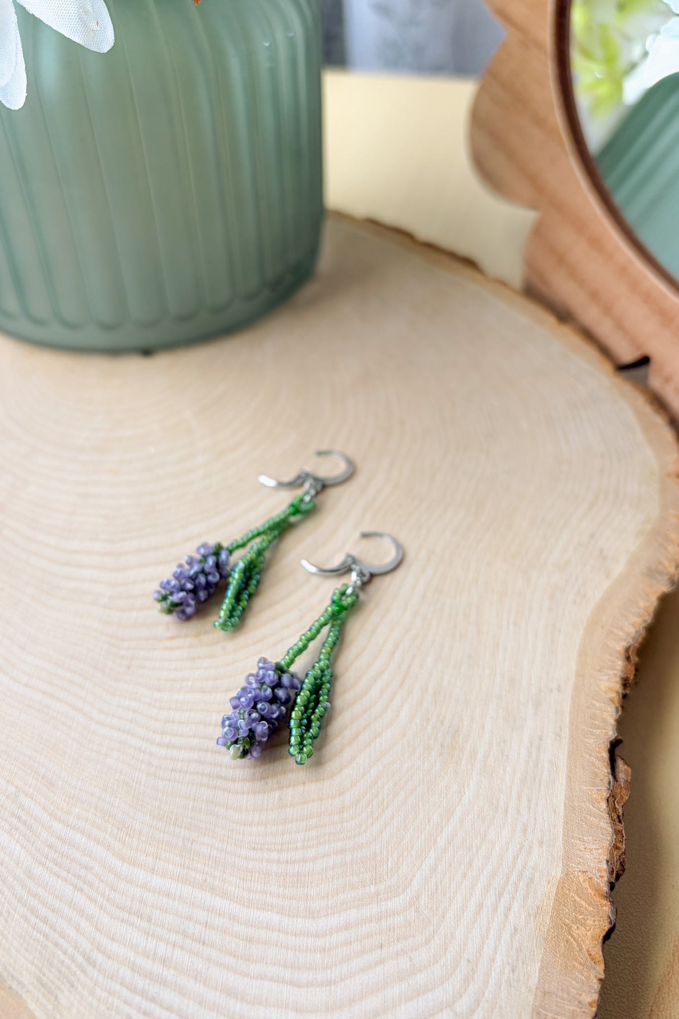 Pickerelweed blooms