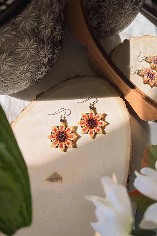 Strawberry blonde sunflowers