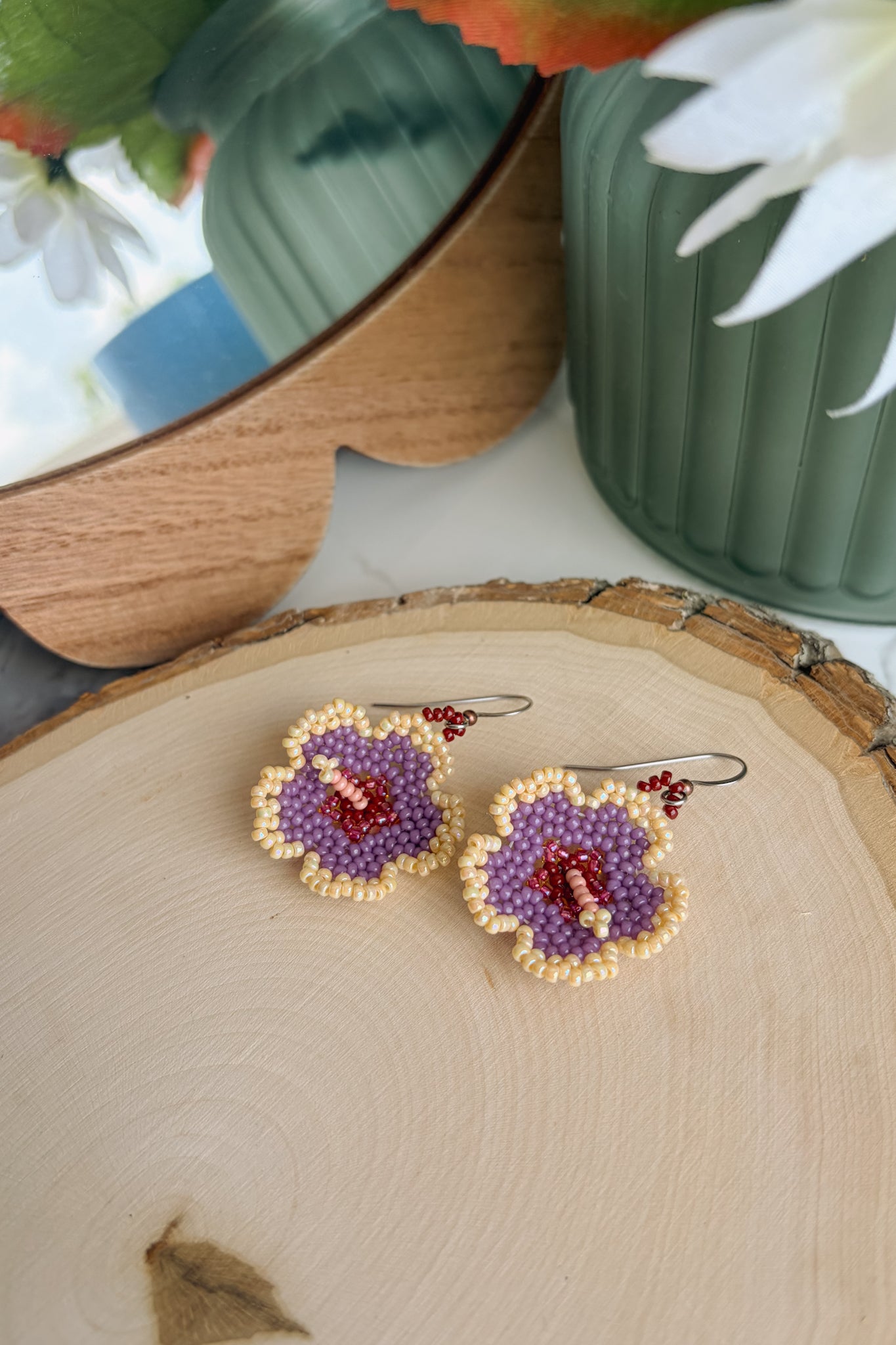 Voodoo Queen hibiscus blooms