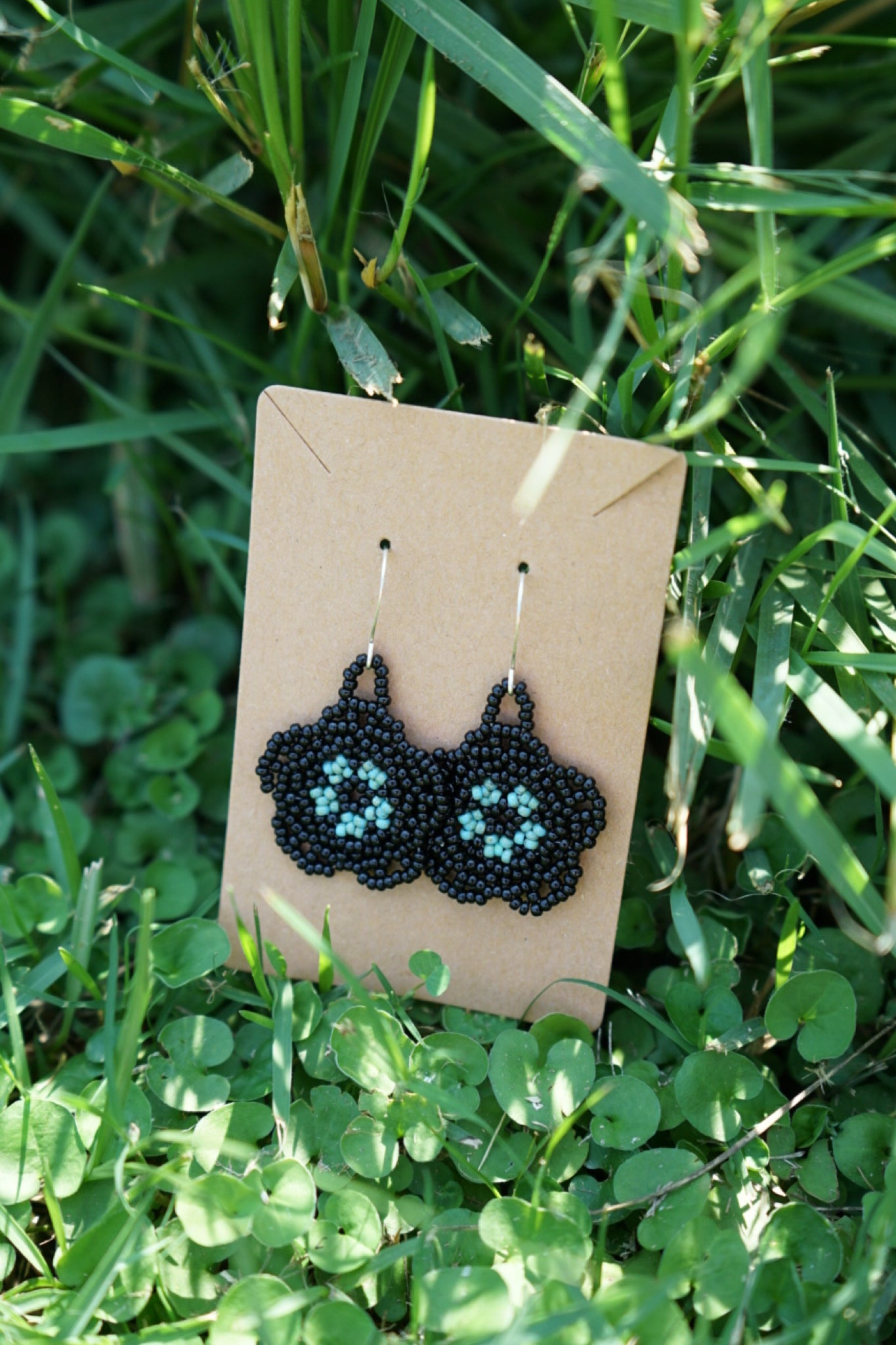Black and turquoise blooms