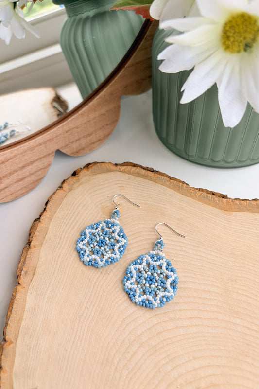 Denim & pearl rounds