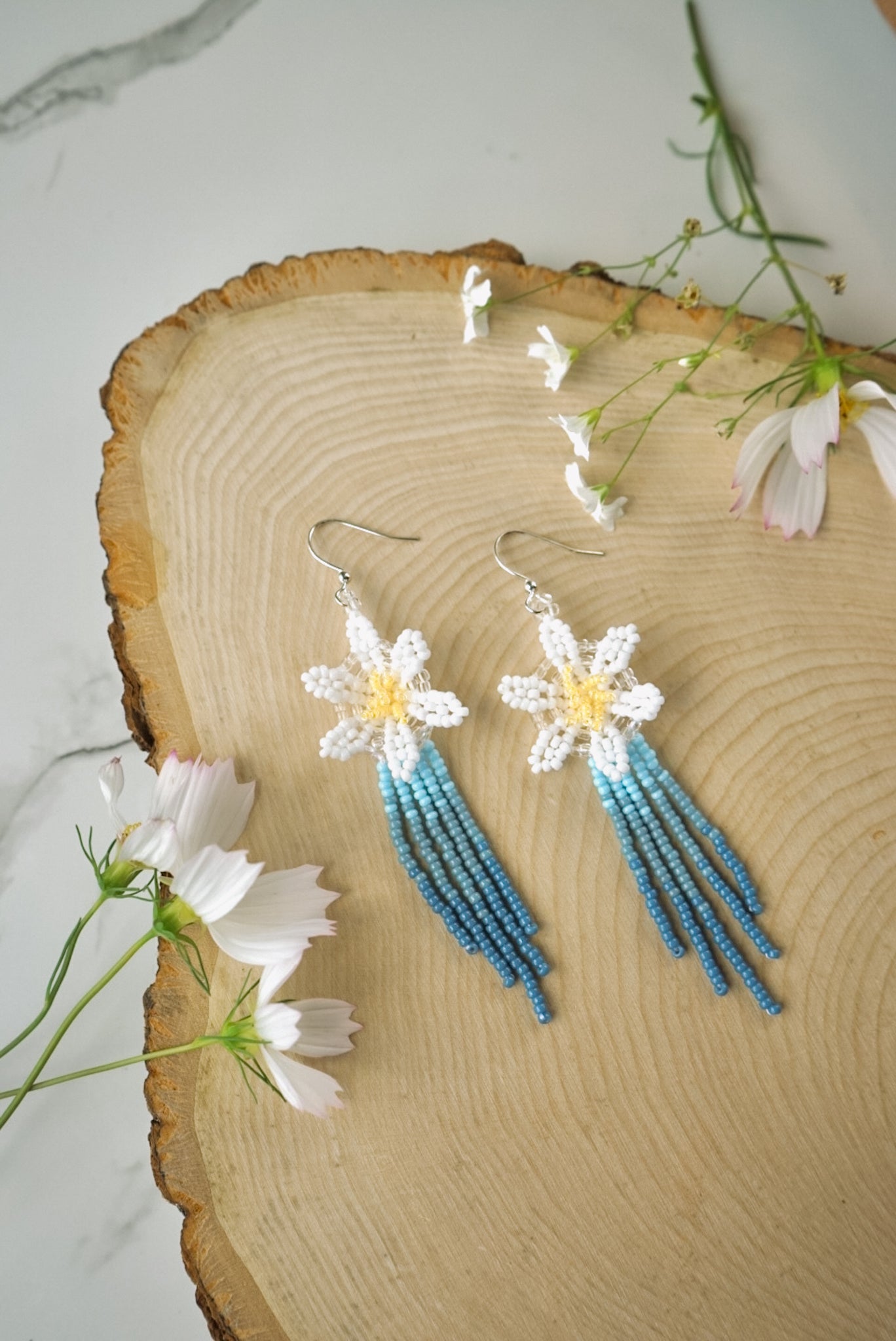 Dewdrop blooms (soft blue)