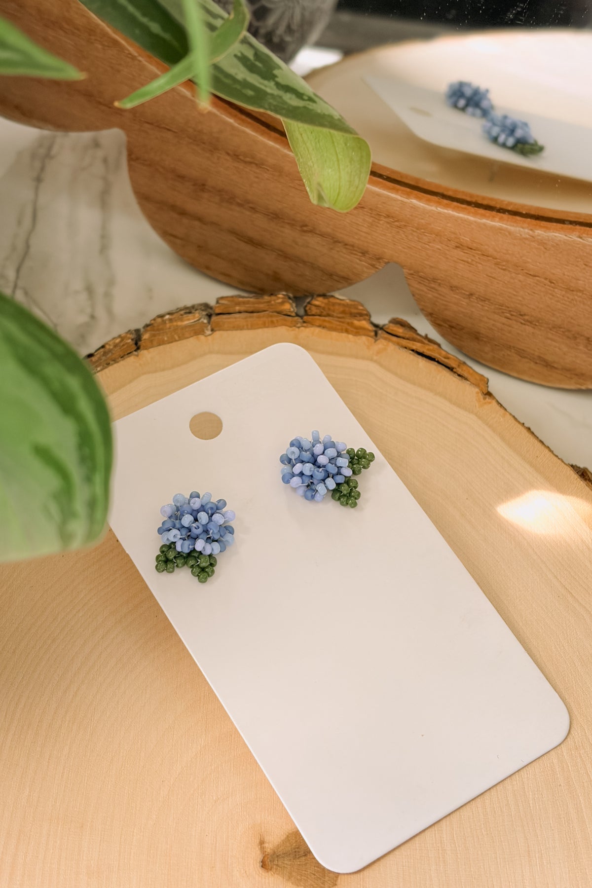 Blue hydrangea studs