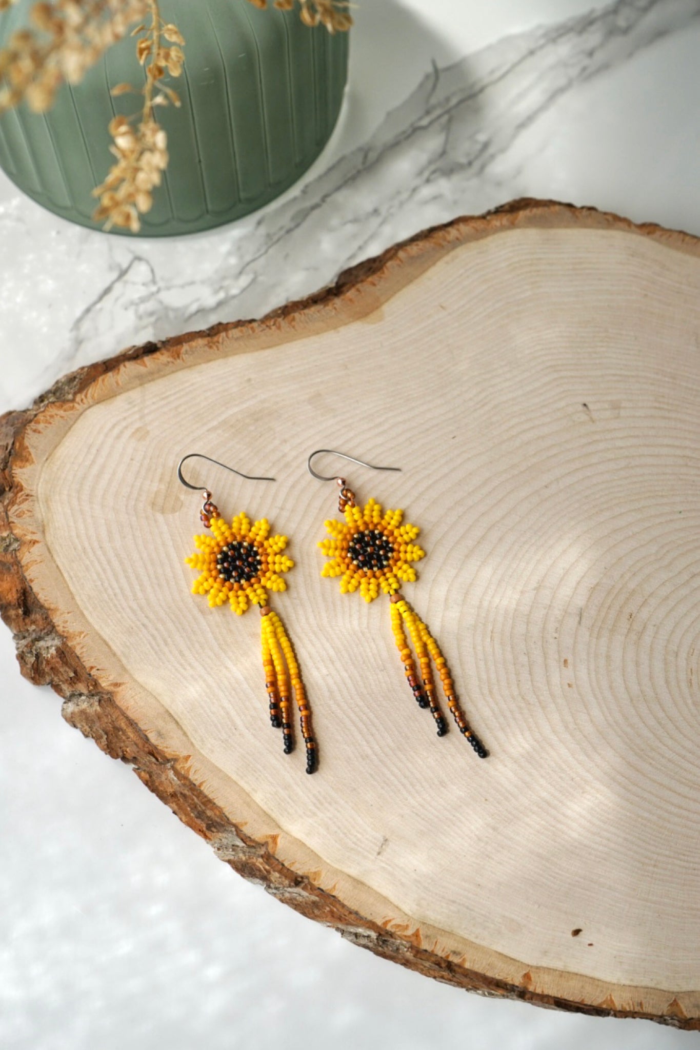 Mini sunflowers with tassel