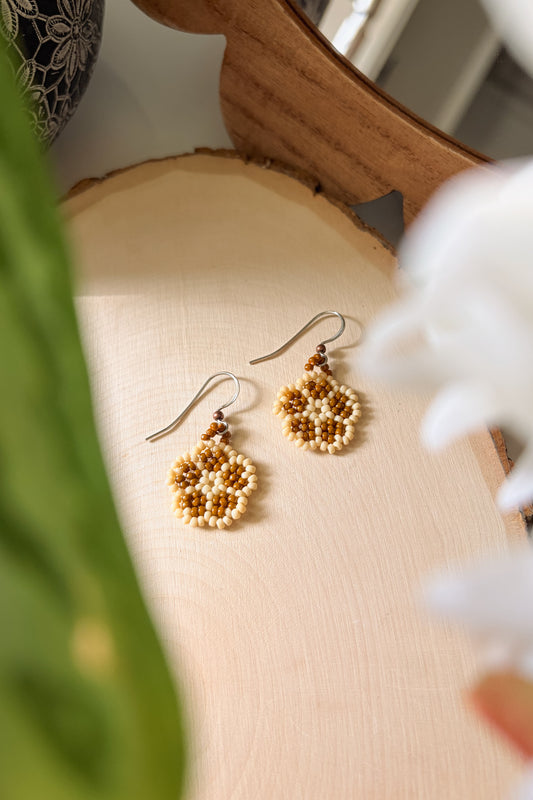 Nutmeg petals