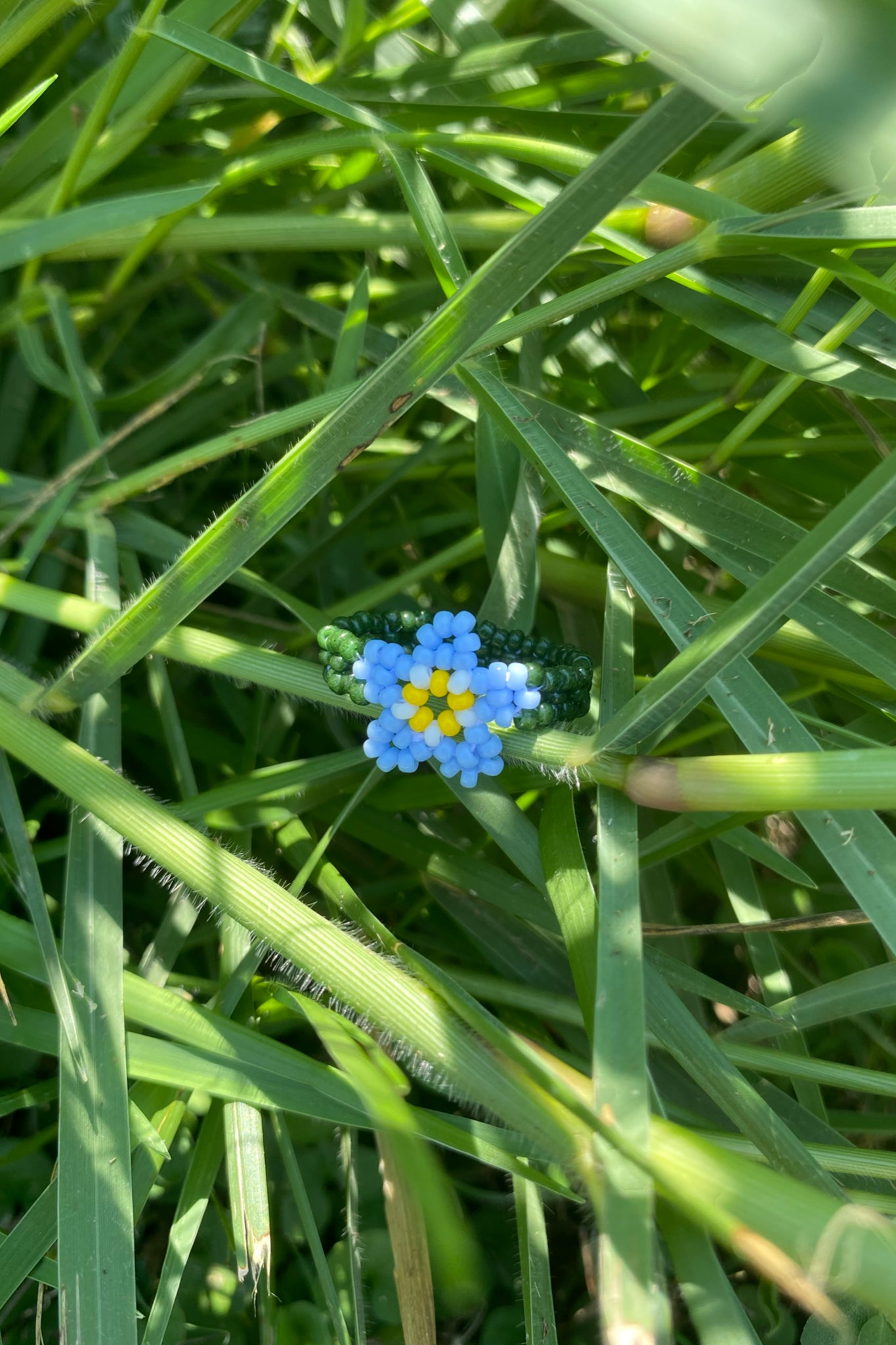 Pastel forget-me-not ring (7.5)