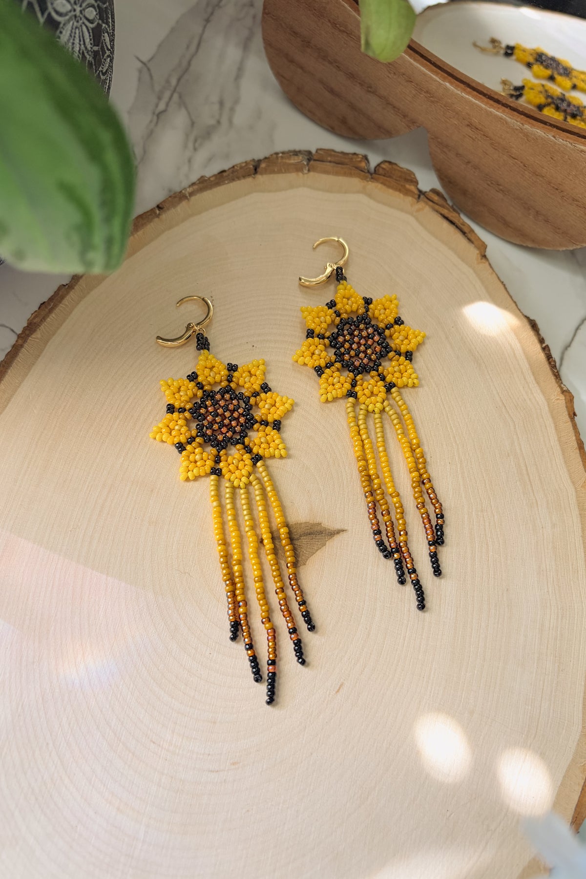 Sunflower fringe
